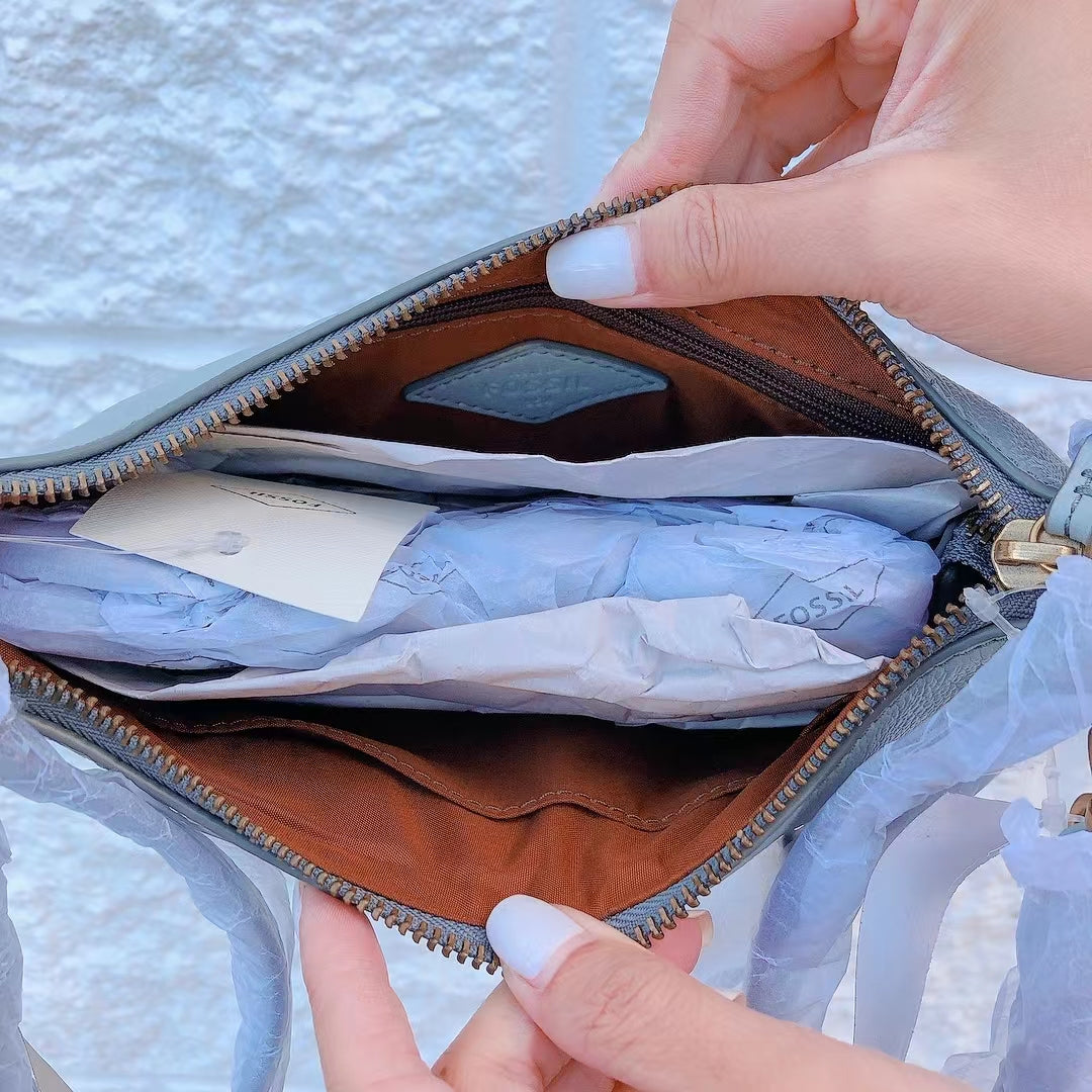 Fossil SHB3020180 Skylar Mini Baguette In Blue Fossil SHB3020180 Skylar Mini Baguette In Blue